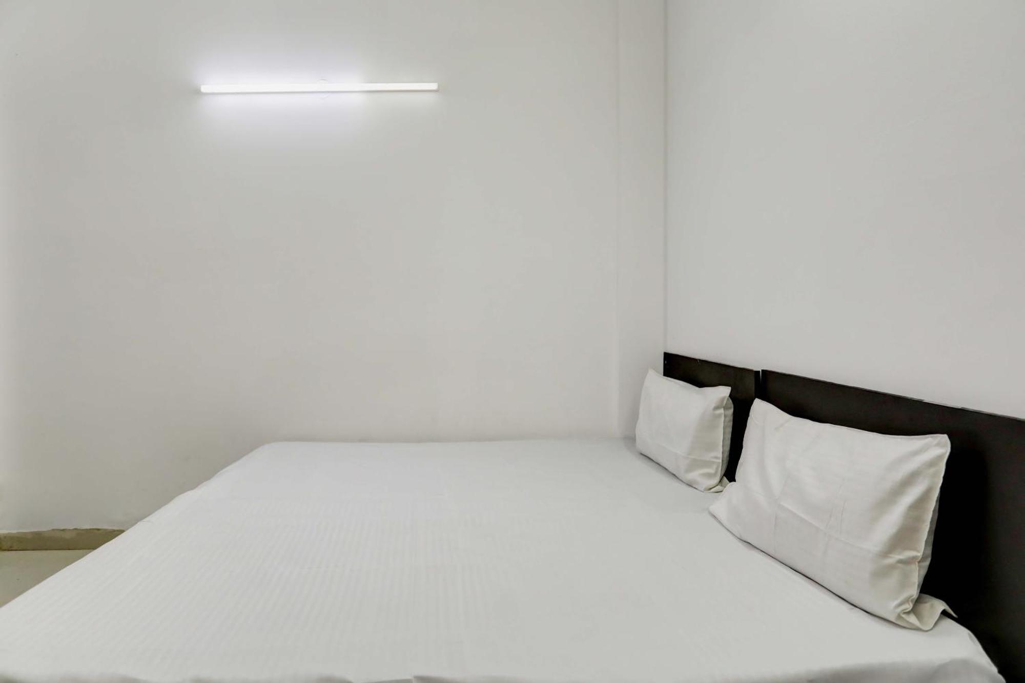 Aashiyana Homes New Delhi Ngoại thất bức ảnh